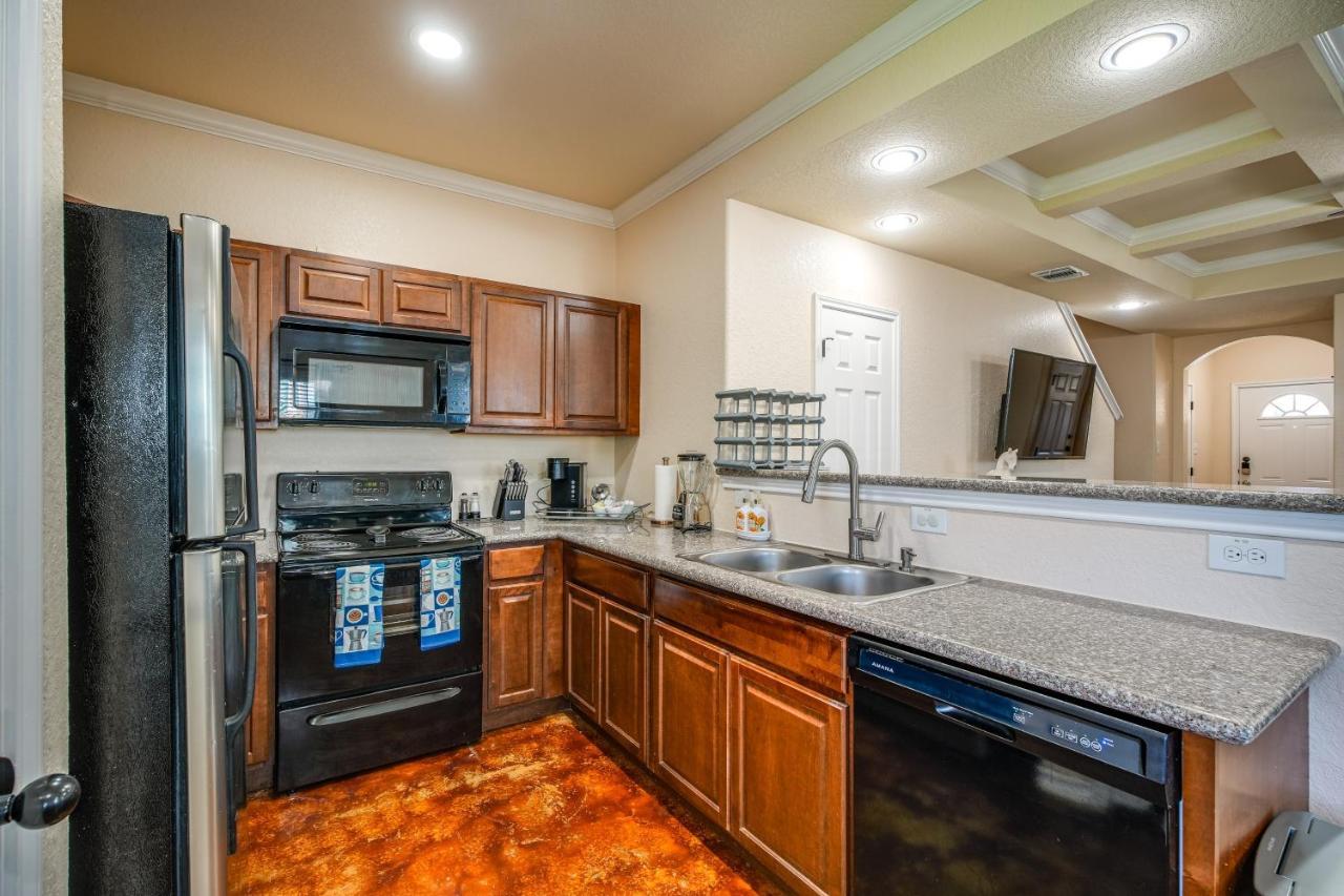 San Antonio Townhome About 2 Mi To Aquarium! المظهر الخارجي الصورة