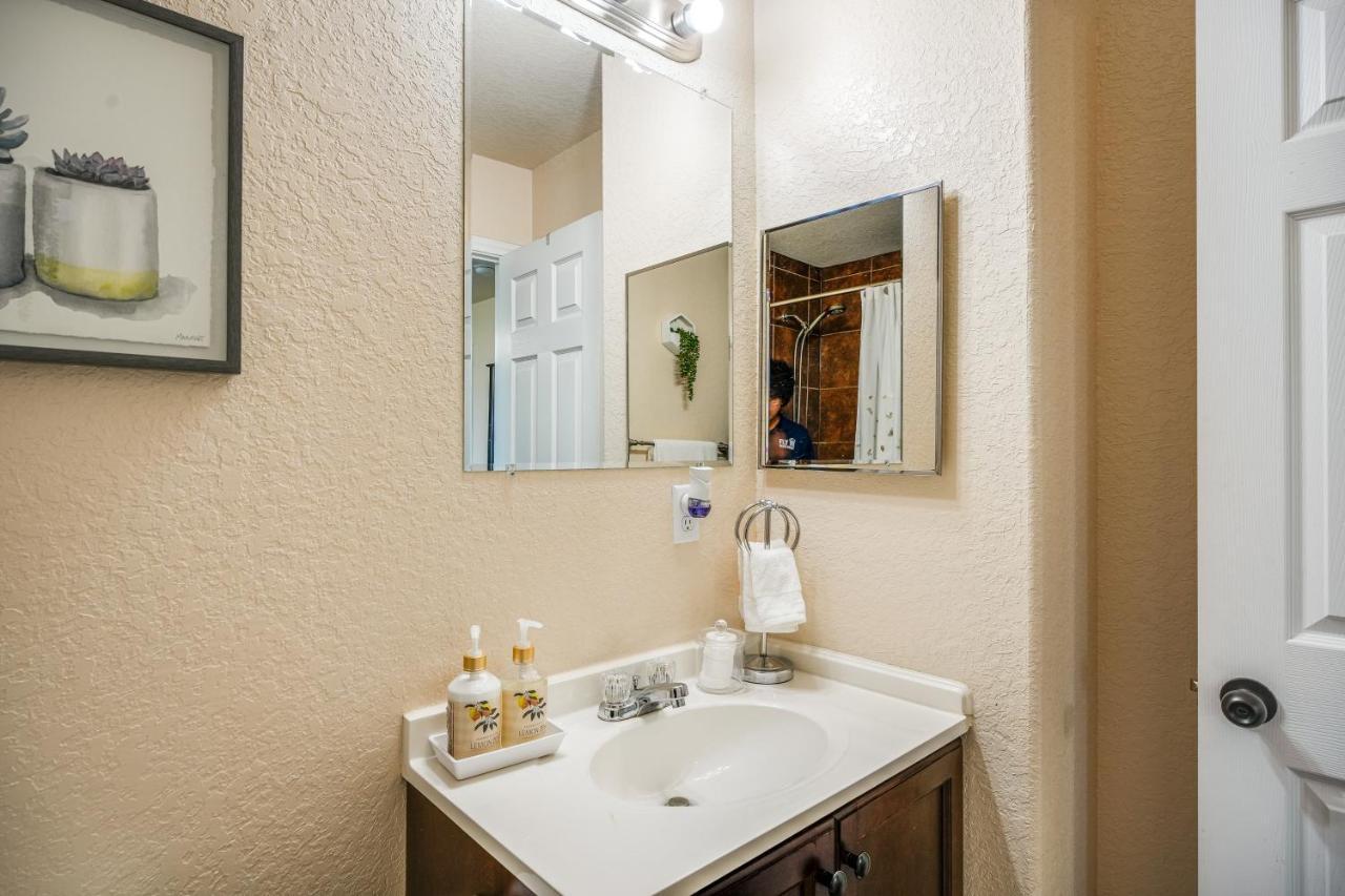 San Antonio Townhome About 2 Mi To Aquarium! المظهر الخارجي الصورة