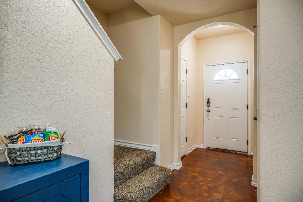 San Antonio Townhome About 2 Mi To Aquarium! المظهر الخارجي الصورة