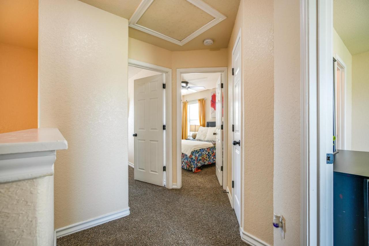San Antonio Townhome About 2 Mi To Aquarium! المظهر الخارجي الصورة