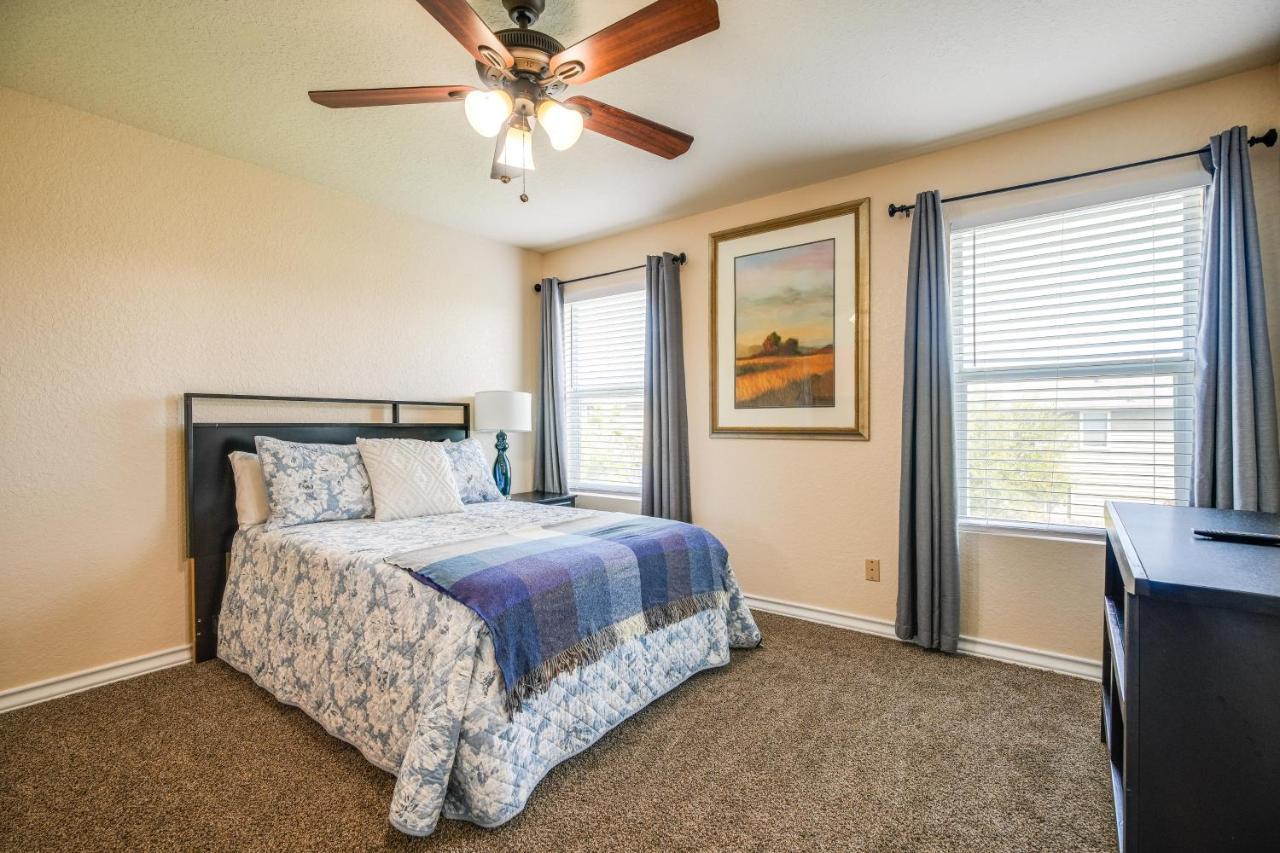 San Antonio Townhome About 2 Mi To Aquarium! المظهر الخارجي الصورة